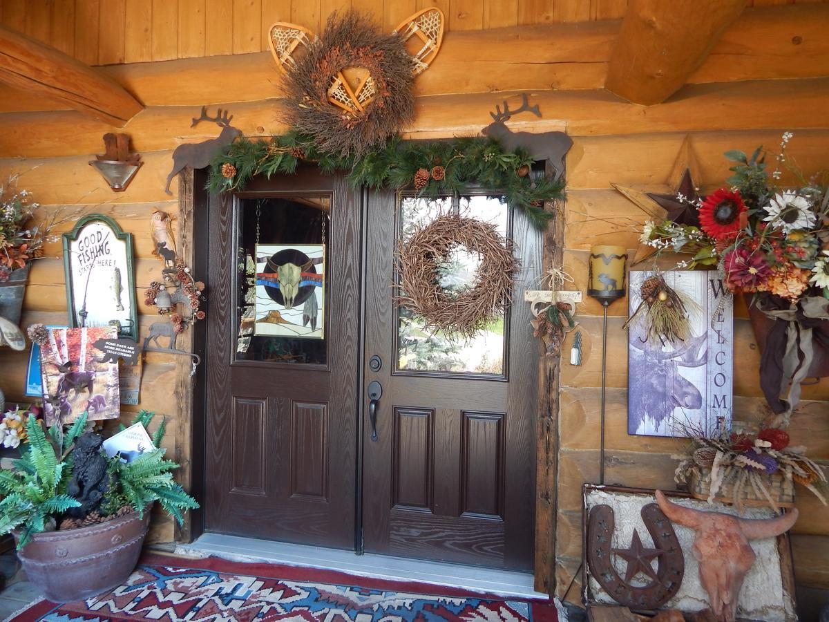 Idle Spurs Log Cabin Bed & Breakfast Black Diamond Ngoại thất bức ảnh