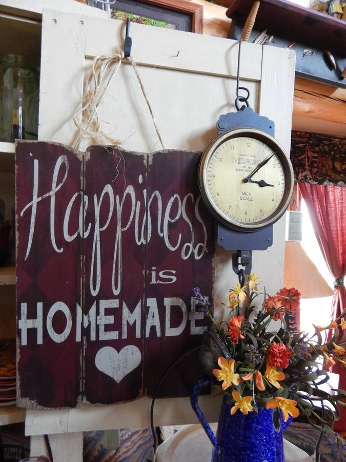 Idle Spurs Log Cabin Bed & Breakfast Black Diamond Ngoại thất bức ảnh